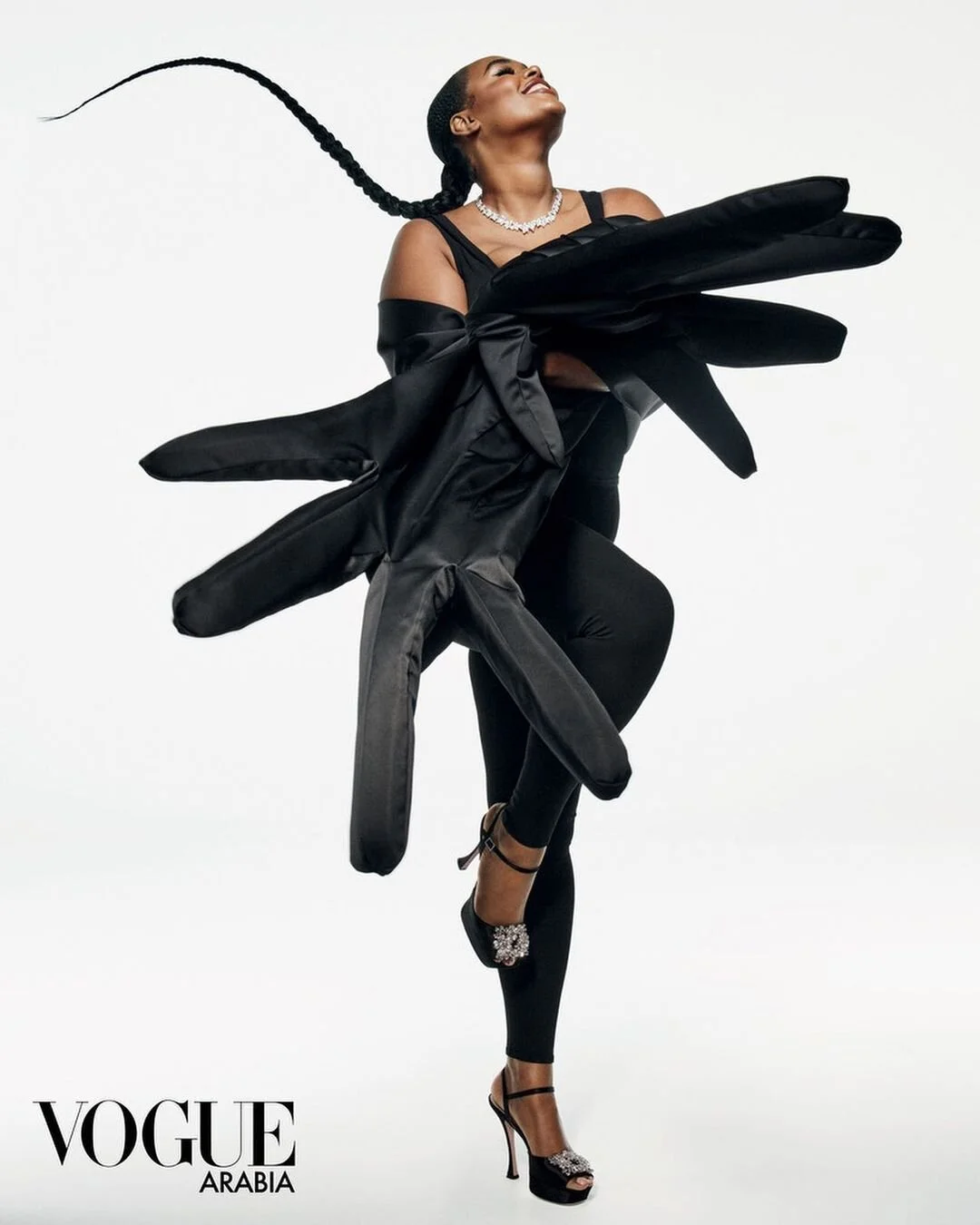 女性情報誌 Vogue Arabia July/August 2021 Introducing #VogueArabia's July/August cover stars, leading